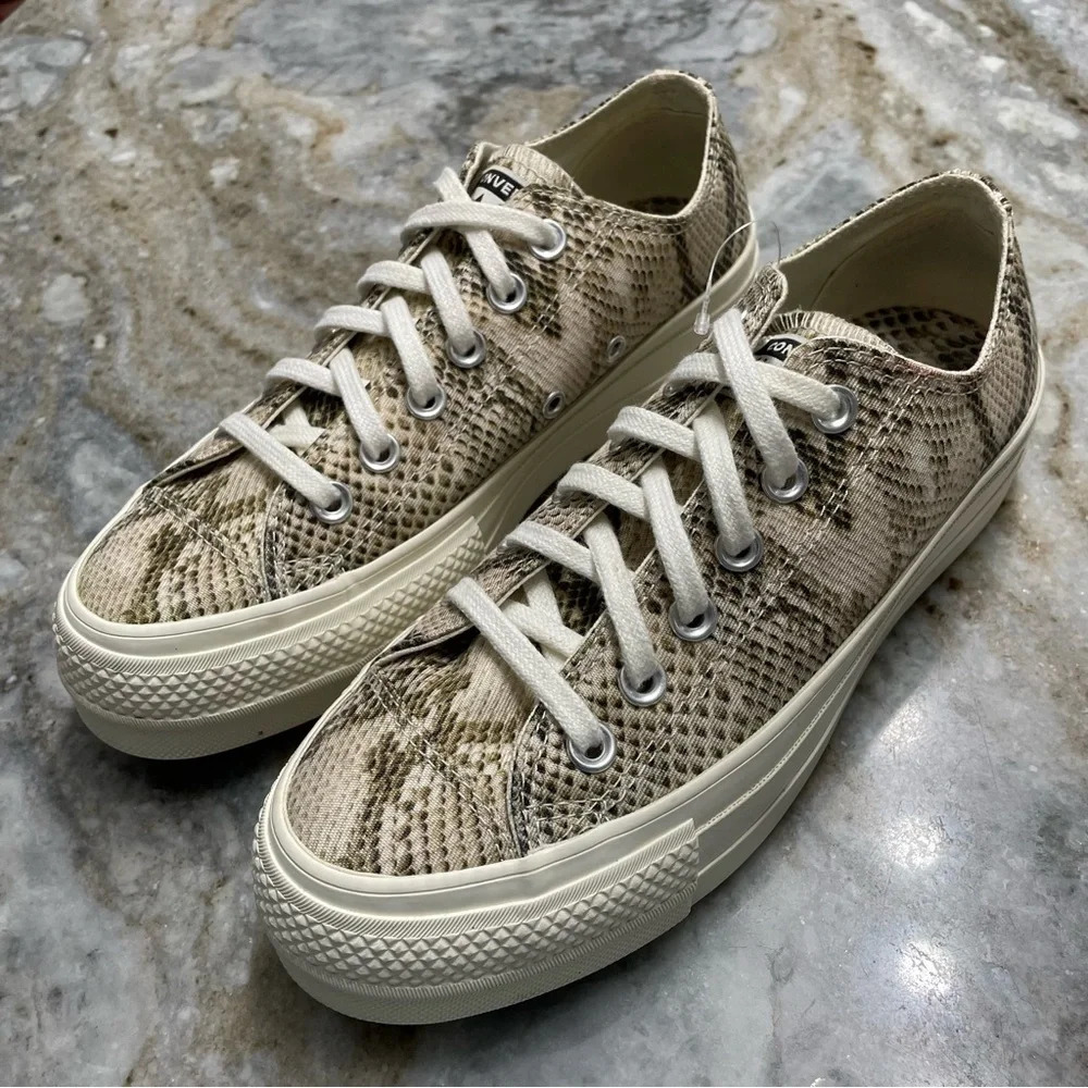 Converse Chuck Taylor All Star Wild Lift Low Top Thick Sole Snake Scales Pattern